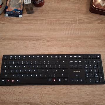 Cherry G8U-27000LTBEU-2 Mechanisch Toetsenbord Z.G.A.N  beschikbaar voor biedingen