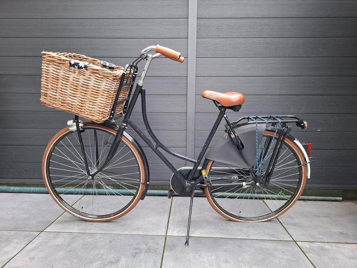 Damesfiets omafiets, 28 inch, zo goed als nieuw, Fietsen en Brommers, Fietsen | Dames | Omafietsen, Zo goed als nieuw, 56 cm of meer