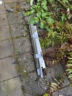 Gratis af te halen - Onderdelen werktafel staal /natuursteen, Ophalen, Gebruikt