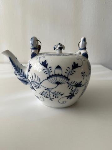 SCHOENAU HUTTENSTEINACH Theepot beschikbaar voor biedingen