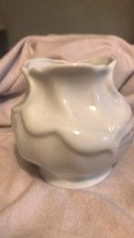 Vas, Wit, Aardewerk of Porselein, Ophalen of Verzenden, Zo goed als nieuw