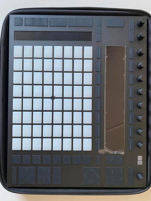 Ableton Push 2 + Travel Case & Stofkap - Als nieuw!, Muziek en Instrumenten, Midi-apparatuur, Zo goed als nieuw, Ophalen of Verzenden
