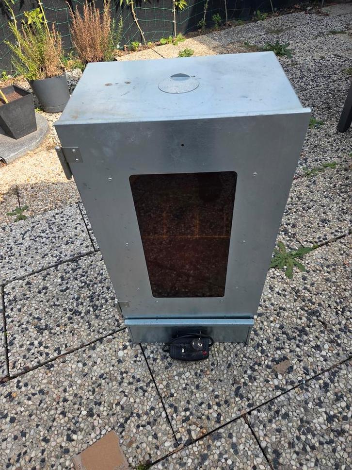 Rookkast - Perfect voor het roken van vis en vlees!, Tuin en Terras, Barbecue-accessoires, Gebruikt, Ophalen