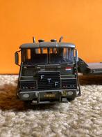 FTF-truck army met dieplader, Hobby en Vrije tijd, Modelauto's | 1:50, Conrad, Ophalen of Verzenden, Bus of Vrachtwagen, Zo goed als nieuw