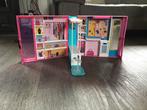 Barbie Super kledingkast, Ophalen of Verzenden, Zo goed als nieuw, Toebehoren