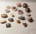 17 Vintage Pillendoosjes, Ophalen of Verzenden