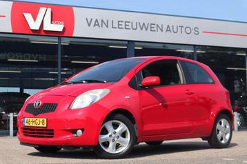 Toyota Yaris 1.3 VVTi Luna MMT | Automaat | Lees Tekst | Rea beschikbaar voor biedingen