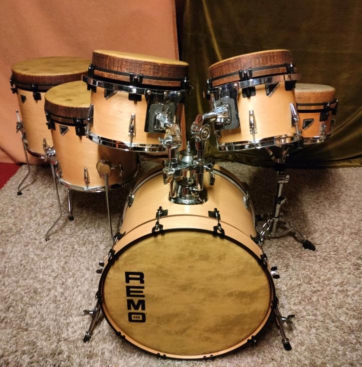 ZELDZAAM: Remo Mondo Drum Set, Muziek en Instrumenten, Drumstellen en Slagwerk, Zo goed als nieuw, Overige merken, Ophalen