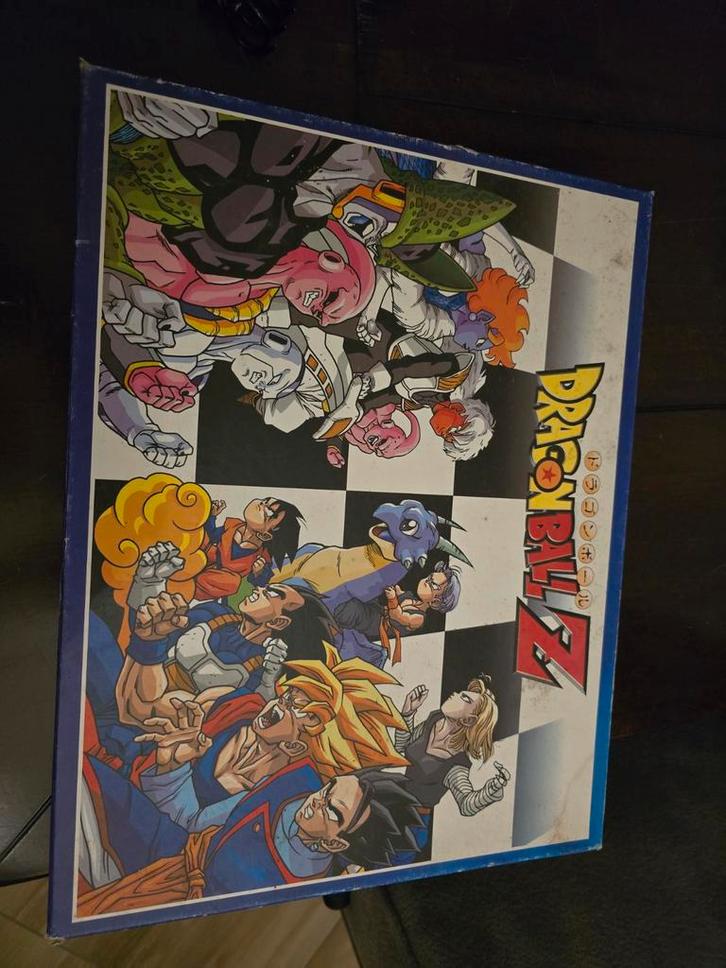 Dragon Ball Z Schaken - Compleet, Hobby en Vrije tijd, Gezelschapsspellen | Bordspellen, Zo goed als nieuw, Een of twee spelers
