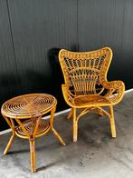 Vintage Rotan tafeltje en stoel., Antiek en Kunst, Ophalen