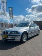 BMW 3-Serie 2.5 I 323 1998 Grijs, Auto's, BMW, 1345 kg, Achterwielaandrijving, 74 €/maand, 2494 cc