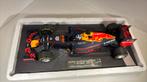 F1 red bull rb12 d.ricciardo 2016 minichamps 1.18, Hobby en Vrije tijd, Modelauto's | 1:18, Ophalen of Verzenden, MiniChamps, A