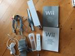 nintendo wij met toebehoren, Ophalen, Zo goed als nieuw, Met 1 controller, Met games