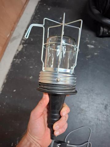 Hanglamp beschikbaar voor biedingen