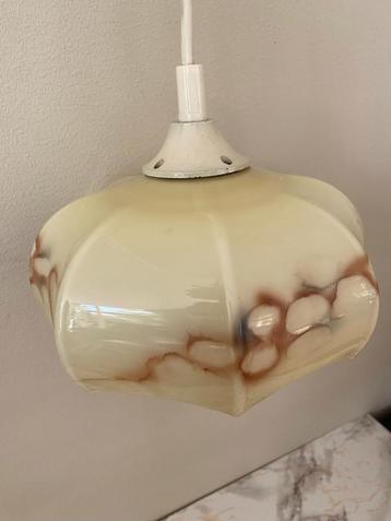 Opaline glas hanglamp, art deco style beschikbaar voor biedingen