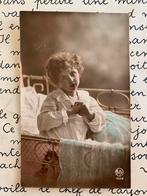 1921 Meisje in ledikant - bidden (ME), Ophalen of Verzenden, 1920 tot 1940, Gelopen, Kinderen