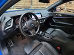 BMW 1-serie 118i High Executive Edition M-Sport Pano Leder N, Auto's, BMW, Gebruikt, Blauw, Adaptive Cruise Control, Bedrijf