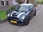 Mini 1.6 16V Cooper S 2003 Groen, Auto's, Voorwielaandrijving, 4 stoelen, Leder en Stof, 163 pk