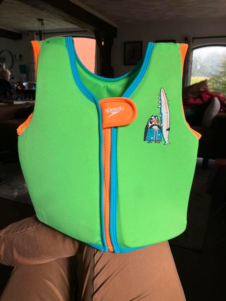 Zwemvest 4-6 jaar (22-30 kg), Watersport en Boten, Watersportkleding, Zo goed als nieuw, Reddingsvest of Zwemvest, Kind, Ophalen of Verzenden