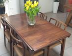 Vintage design palissander eettafel met 4 Möller stoelen., Verzamelen, Ophalen, Huis en Inrichting