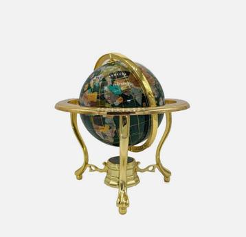 Decoratieve Wereldbol met Gouden Standaard beschikbaar voor biedingen