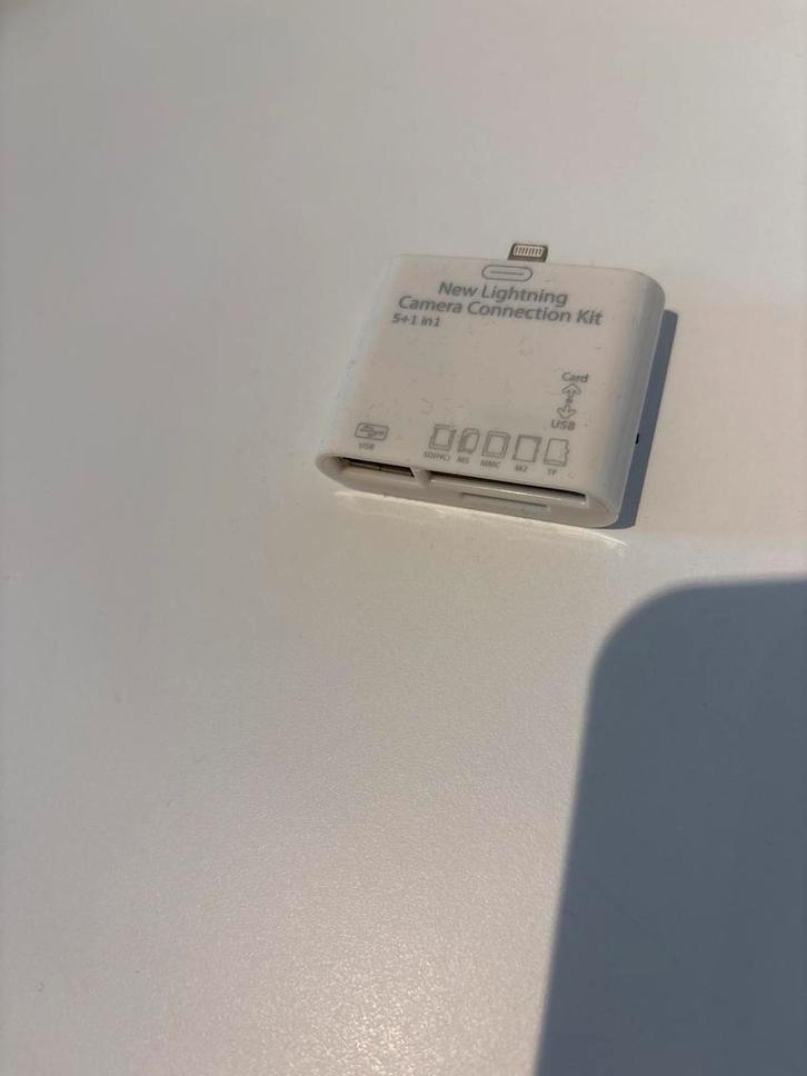 SD kaart naar Lightning adapter, Computers en Software, Geheugenkaartlezers, Gebruikt, Ophalen of Verzenden