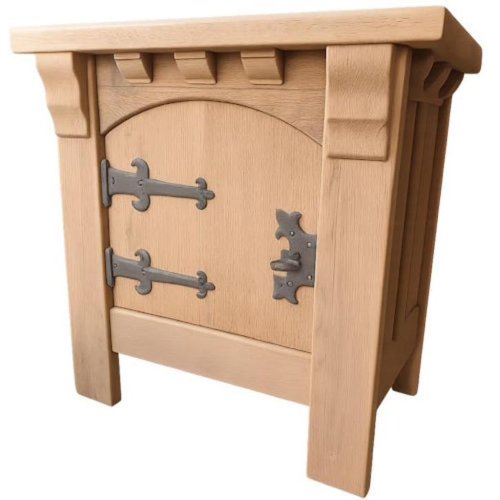 Massief kast met sierbeslag – geluchtgomd en in topstaat, Antiek en Kunst, Antiek | Meubels | Kasten, Ophalen