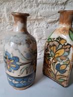 2x Perzisch aardewerk fles Qajar, Ophalen of Verzenden