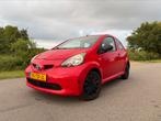Toyota Aygo 1.0 12V Vvt-i 3DRS MMT 2006 Rood, Voorwielaandrijving, 765 kg, 4 stoelen, 68 pk
