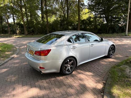 Lexus IS 250 2.5 AUT 2006 Grijs, Auto's, Lexus, Particulier, IS, Benzine, D, Sedan, Automaat, Origineel Nederlands, Zilver of Grijs