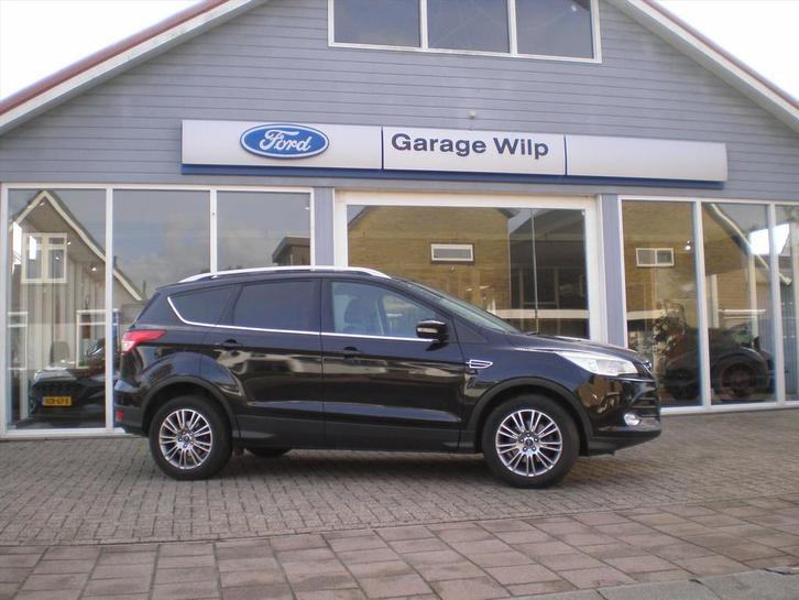 FORD Kuga 1.6 EcoBoost 150pk 2WD Titanum Plus, Auto's, Ford, Te koop, Kuga, ABS, Achteruitrijcamera, Airbags, Airconditioning
