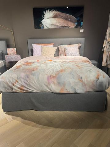 Boxspring Schramm Opal  beschikbaar voor biedingen
