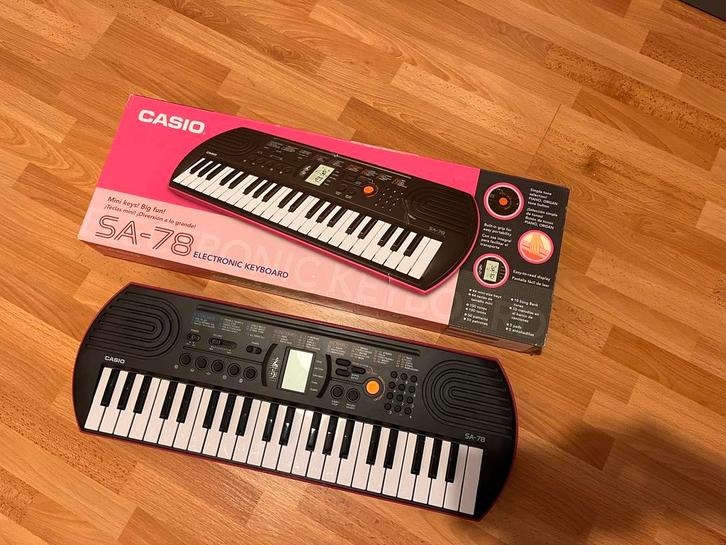 Casio SA-78 mini keyboard, Muziek en Instrumenten, Keyboards, Zo goed als nieuw, Overige aantallen, Casio, Ophalen of Verzenden