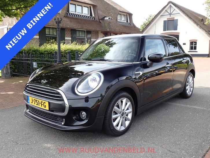 MINI One 1.5 Pepper NAVI / CARPLAY / PDC / CRUISE (bj 2020), Auto's, Mini, Bedrijf, Te koop, One, ABS, Airbags, Airconditioning