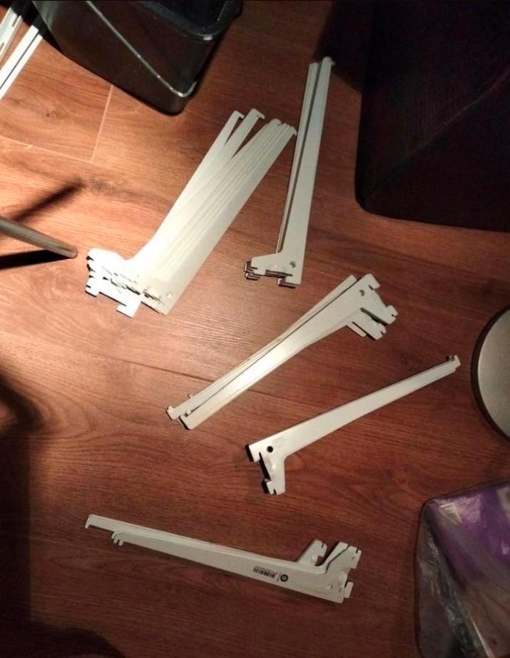 ZGAN Metalen plankdragers, Doe-het-zelf en Verbouw, IJzerwaren en Bevestigingsmiddelen, Zo goed als nieuw, Overige typen, Ophalen