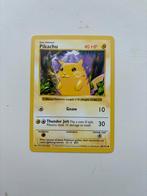 Pikachu Shadowless Base Set Pokémonkaart, Hobby en Vrije tijd, Verzamelkaartspellen | Pokémon, Ophalen of Verzenden, Gebruikt
