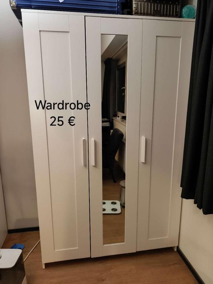 Student sale – wardrobe, mattress, table, fridge, Huis en Inrichting, Overige Huis en Inrichting, Gebruikt, Ophalen