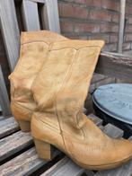 Vintage leren laarzen maat 37, Ophalen of Verzenden, Gedragen, Beige, Lage of Enkellaarzen