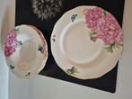 Royal Albert borden Miranda Kerr, Antiek en Kunst, Antiek | Servies compleet, Ophalen of Verzenden