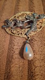 Vintage Broche met Engel en Parel, Overige materialen, 4 tot 7 cm, Gebruikt, Ophalen of Verzenden