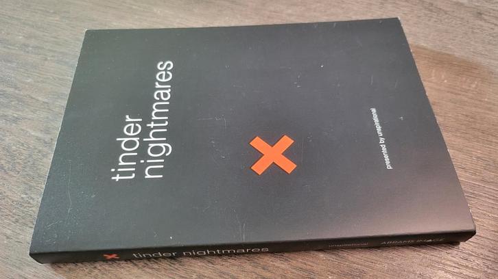 Tinder Nightmares Boek, Boeken, Humor, Zo goed als nieuw, Anekdotes en Observaties, Ophalen