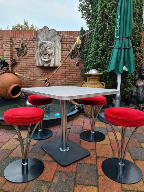 FIFTIES SIXTIES AMERIKAANSE BARKRUKKEN BEL AIR BAR TAFEL, Huis en Inrichting, Barkrukken, Zo goed als nieuw, Ophalen