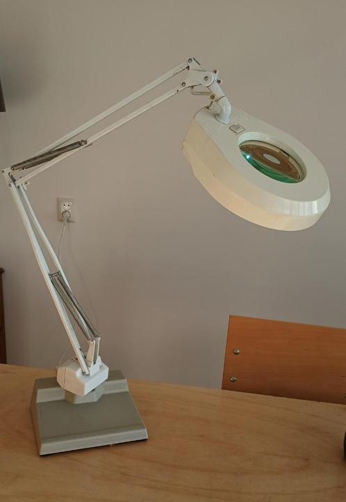 Borduurlamp Handwerklamp Hobbylamp vergrootloep, Hobby en Vrije tijd, Vergrootglazen, Loepen en Loeplampen, Zo goed als nieuw