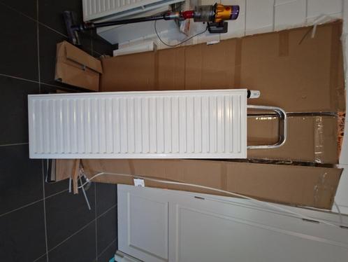 Radiatoren wit, Doe-het-zelf en Verbouw, Verwarming en Radiatoren, Gebruikt, Radiator, 800 watt of meer, 30 tot 80 cm, 60 tot 150 cm