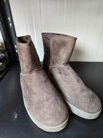 Sloffen, Ophalen of Verzenden, Zo goed als nieuw, Pantoffels of Sloffen