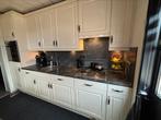 Complete keuken in nette staat lengte 3,20 mhoogte 2,40 m, Huis en Inrichting, Keuken | Complete keukens, Ophalen, Gebruikt