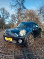 Zeer nette zwarte MINI (r56) 1.4 2010 met Panoramadak, Auto's, Mini, Voorwielaandrijving, 4 stoelen, 19 km/l, Geïmporteerd