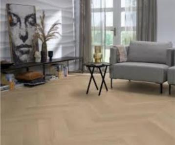 FLOORPAN door uniclic-kliksysteem eenvoudig te leggen beschikbaar voor biedingen