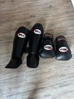 Twins special bokshandschoenen en scheenbeschermers, Sport en Fitness, Vechtsporten en Zelfverdediging, Ophalen of Verzenden, Zo goed als nieuw