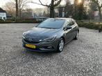 Opel Astra 1.6 Cdti 110pk Start/stop 2017 Grijs, Auto's, Voorwielaandrijving, USB, Stof, Euro 6